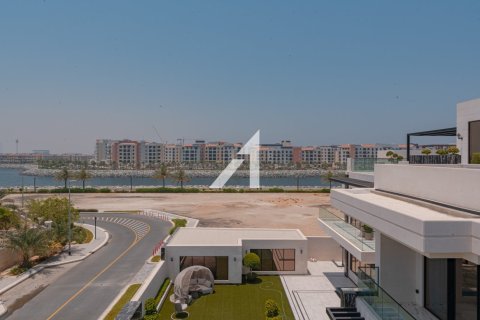 فيلا في جميرا, دبي 7 غرف نوم , 978.4 م² رقم 13342 - صورة 20
