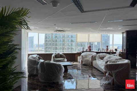 Oficina en Business Bay, Dubai, 169 m², № 40933 - foto 1