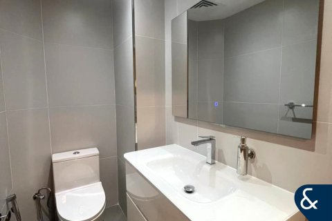 Снять в аренду квартиру в Shoreline Apartments, Пальма Джумейра, Дубай: 2 спальни, 147м², № 79186 - фото 16