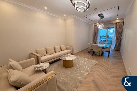 Appartement à Jumeirah Lake Towers, Dubai, 1 chambre, 111 m², № 79179 - photo 1