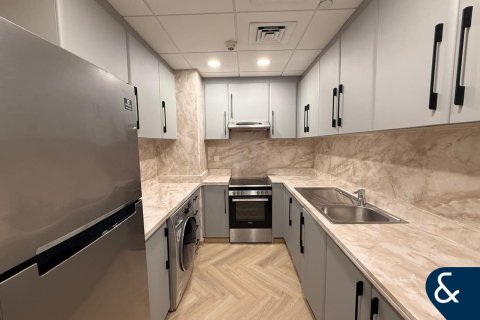 Appartement à Jumeirah Lake Towers, Dubai, 1 chambre, 111 m², № 79179 - photo 6