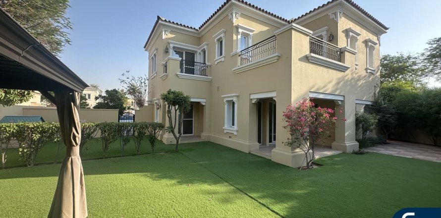 Вилла в Арабиан Ранчес, Дубай, 4 спальни, 757м², № 79190