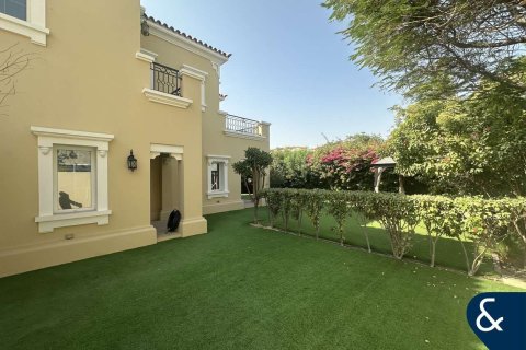 Снять в аренду виллу в Арабиан Ранчес, Дубай: 4 спальни, 757м², № 79190 - фото 6