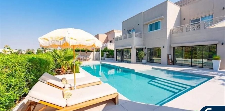 Вилла в Meadows, Дубай, 5 спален, 458м², № 79189