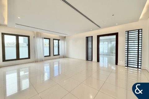 Снять в аренду виллу в Signature Villas, Пальма Джумейра, Дубай: 6 спален, 1364м², № 79187 - фото 7