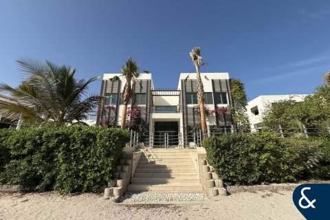 Снять в аренду виллу в Signature Villas, Пальма Джумейра, Дубай: 6 спален, 1364м², № 79187 - фото 9