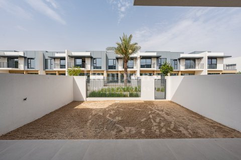 Villa in Sweden, The World Islands, Dubai 3 bedrooms, 173.99988676 sq.m. № 93800 - photo 5