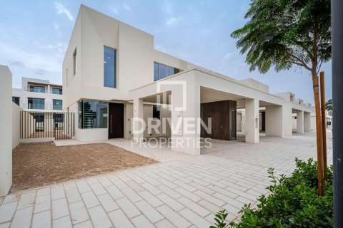 Townhouse in The Valley, Dubai 4 bedrooms, 258.08 sq.m. № 136361 - photo 4
