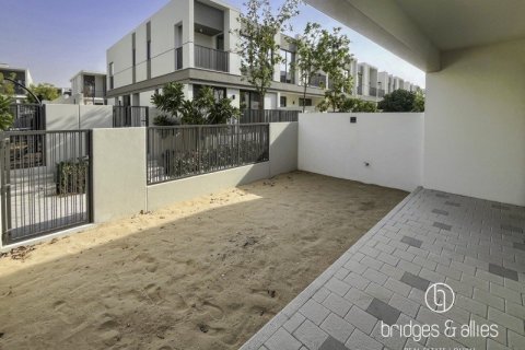 Villa en Dubai, 3 dormitorios, 143.9 m², № 77227 - foto 14