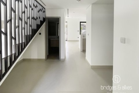 Villa en Dubai, 3 dormitorios, 143.9 m², № 77227 - foto 4