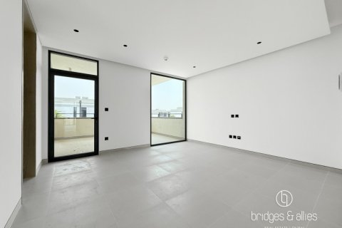 Villa in Dubai 5 bedrooms, 450.6 sq.m. № 77223 - photo 13