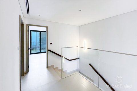 Villa en Dubai, 3 dormitorios, 140.4 m², № 77225 - foto 7