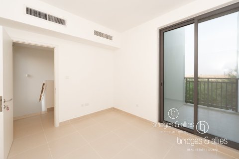 Villa in Dubai Hills Estate, Dubai 3 bedrooms, 202.6 sq.m. № 77224 - photo 14