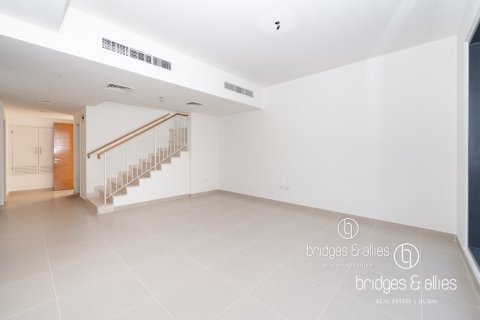 Villa in Dubai Hills Estate, Dubai 3 bedrooms, 202.6 sq.m. № 77224 - photo 7