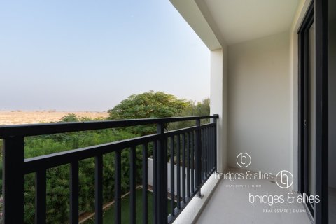 Villa in Dubai Hills Estate, Dubai 3 bedrooms, 202.6 sq.m. № 77224 - photo 10