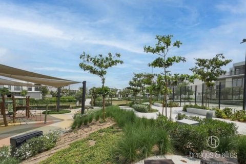 Villa en Dubai, 3 dormitorios, 140.4 m², № 77226 - foto 25