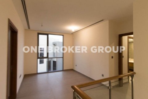 Villa en Dubai Hills Estate, Dubai, 4 dormitorios, 464.5 m², № 705 - foto 4