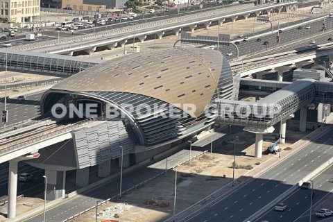 Shop in Jumeirah Lake Towers, Dubai 53 sq.m. № 709 - photo 6