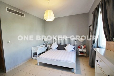Townhouse in Mira 2, Reem, Dubai 4 bedrooms, 297 sq.m. № 707 - photo 5