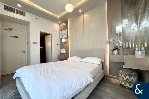 Apartment in Jumeirah Lake Towers, Dubai 1 bedroom, 69 sq.m. № 78966 - photo 11