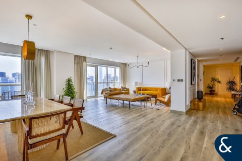 Apartment in West Avenue Tower, Dubai Marina, Dubai 4 bedrooms, 377 sq.m. № 78962 - photo 1