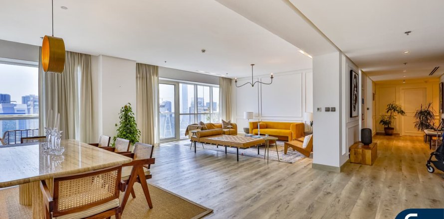 Apartment in West Avenue Tower, Dubai Marina, Dubai 4 bedrooms, 377 sq.m. № 78962