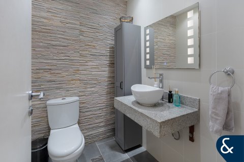 Купить виллу в Springs 10, The Springs, Дубай: 3 спальни, 251м², № 78965 - фото 8