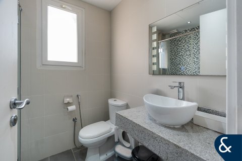 Купить виллу в Springs 10, The Springs, Дубай: 3 спальни, 251м², № 78965 - фото 11