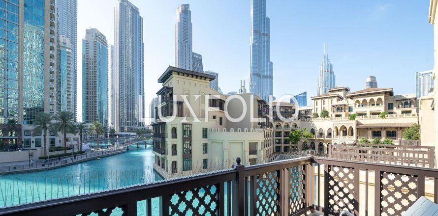 Apartamento en Downtown Dubai (Downtown Burj Dubai), Dubai, 3 dormitorios, 352 m², № 45828