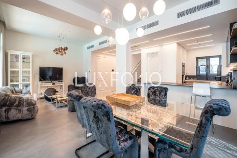 Apartamento en Downtown Dubai (Downtown Burj Dubai), Dubai, 3 dormitorios, 352 m², № 45828 - foto 6