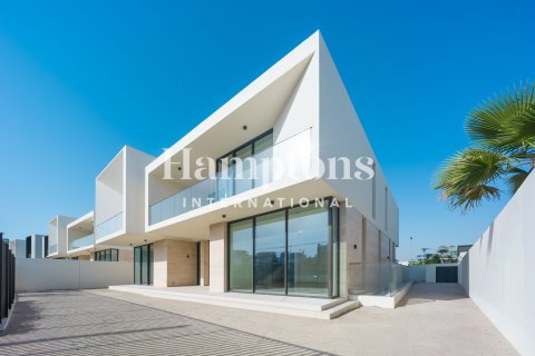 Villa in Maple at Dubai Hills Estate, Dubai Hills Estate, Dubai 5 bedrooms, 662.77000200 sq.m. № 117771 - photo 2