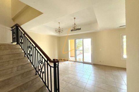 Villa en Palmera, Arabian Ranches, Dubai, 2 dormitorios, 208 m², № 70908 - foto 7