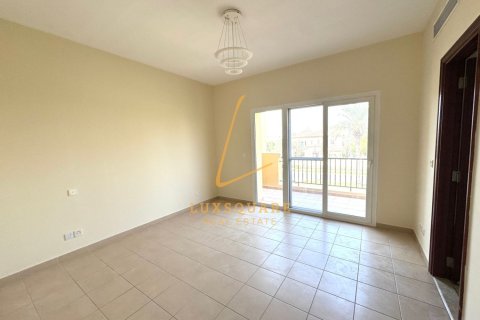 Villa en Palmera, Arabian Ranches, Dubai, 2 dormitorios, 208 m², № 70908 - foto 13