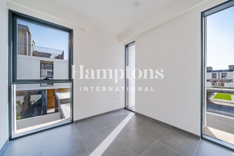 Adosado en Arabian Ranches 3, Dubai, 4 dormitorios, 389.91389100 m², № 70895 - foto 18