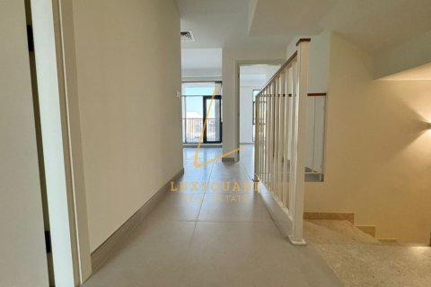 Снять в аренду виллу в Dubai South (Dubai World Central), Дубай: 4 спальни, 323м², № 70910 - фото 9