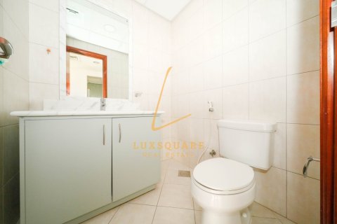 Снять в аренду квартиру в Uptown Motor City, Motor City, Дубай: 2 спальни, 157м², № 70909 - фото 18