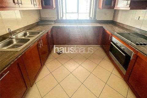 Снять в аренду квартиру в The Views, Дубай: 2 спальни, 151м², № 44798 - фото 5