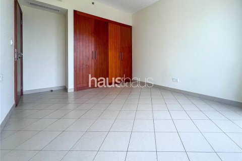 Снять в аренду квартиру в The Views, Дубай: 2 спальни, 151м², № 44798 - фото 10