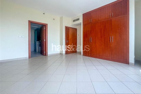 Снять в аренду квартиру в The Views, Дубай: 2 спальни, 151м², № 44798 - фото 7
