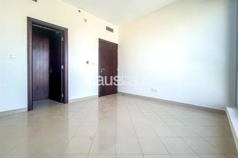 Снять в аренду квартиру в The Views, Дубай: 1 спальня, 80м², № 44799 - фото 4