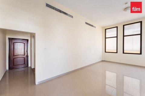 Снять в аренду виллу в Аль-Барше, Дубай: 6 спален, 1156м², № 84831 - фото 19