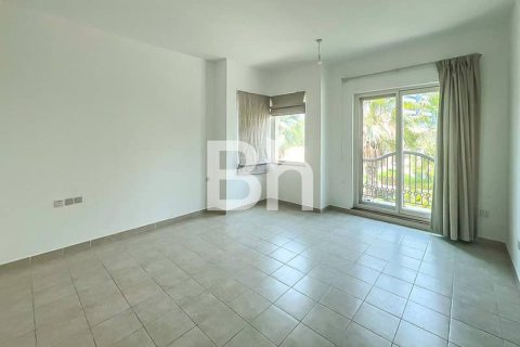 Villa in Dubai Sports City, Dubai 5 bedrooms, 640 sq.m. № 57932 - photo 6