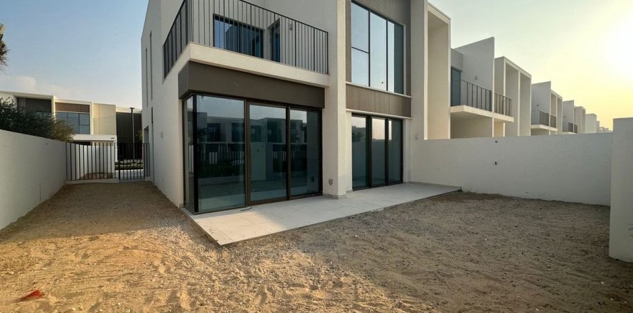 Вилла в Дубае, 4 спальни, 257.5м², № 47791