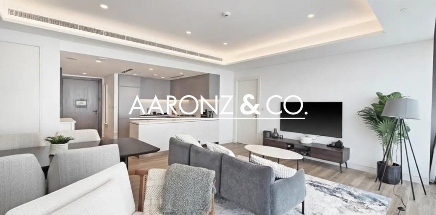 Квартира в Джумейра Лейк Тауэрс, Дубай, 1 спальня, 75м², № 95368