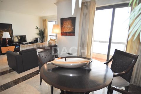 Apartamento en Jumeirah Beach Residence, Dubai, 2 dormitorios, 135.9 m², № 6537 - foto 10