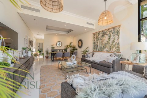 Villa à DAMAC Hills (Akoya by DAMAC), Dubai, 5 chambres, 414 m², № 60943 - photo 4