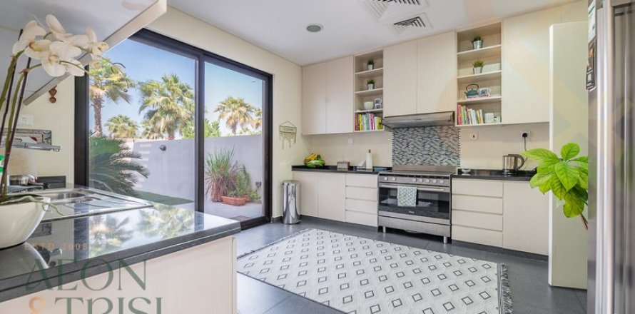 Villa à DAMAC Hills (Akoya by DAMAC), Dubai, 5 chambres, 414 m², № 60943