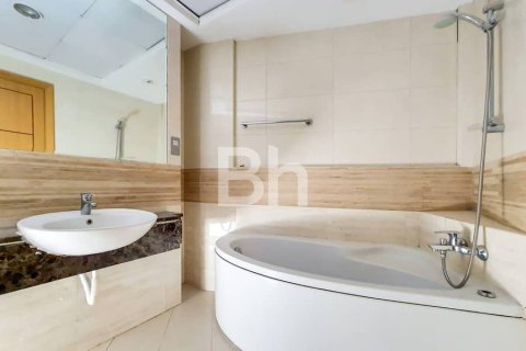 Снять в аренду квартиру в Дубай Марине, Дубай: 2 спальни, 159м², № 56992 - фото 4