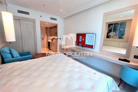 Apartment in Seven Palm, Palm Jumeirah, Dubai 33 sq.m. № 5949 - photo 2
