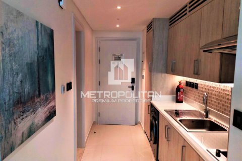 Apartment in Seven Palm, Palm Jumeirah, Dubai 33 sq.m. № 5949 - photo 3